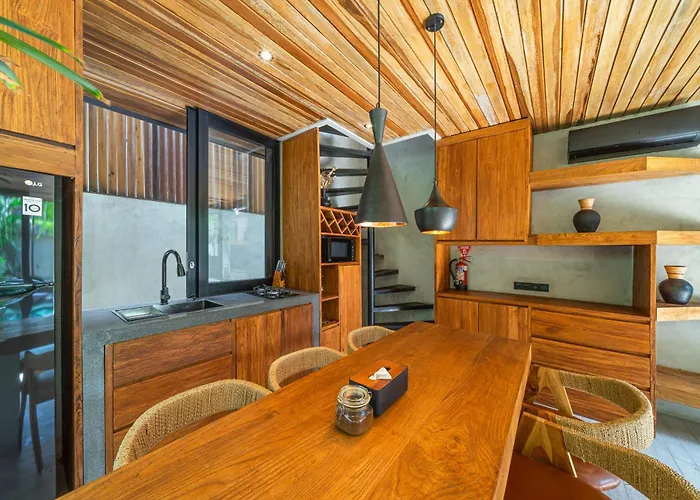 Solani - Tranquil 1br Sanctuary In Prime Pererenan! 别墅 *