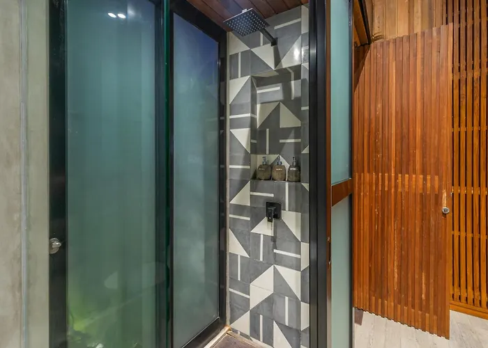 Solani - Tranquil 1br Sanctuary In Prime Pererenan! * 坎古